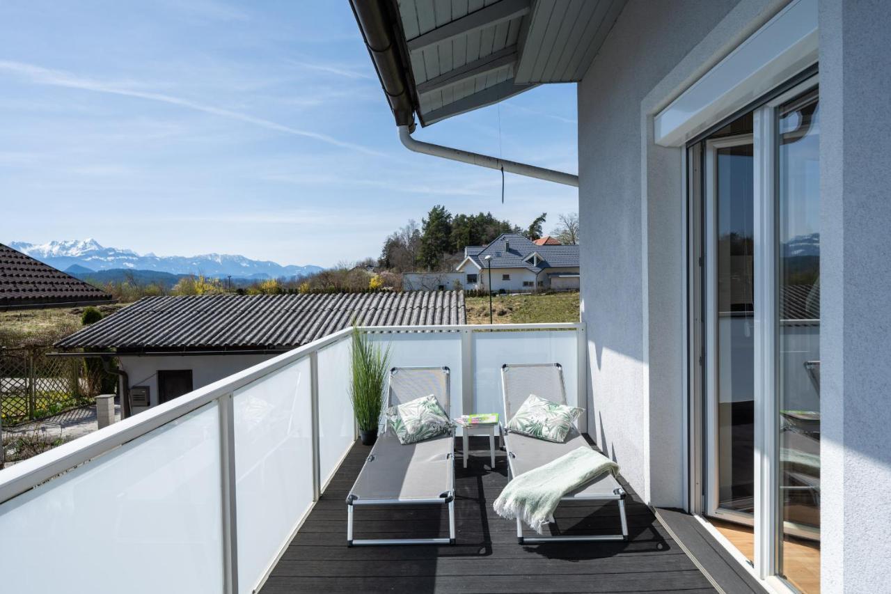 Schönes Ferienhaus mit Garten Pörtschach am Wörthersee Exterior foto