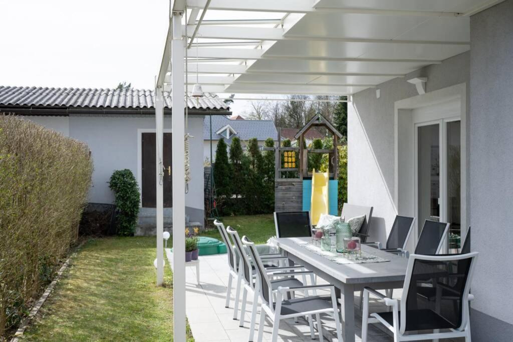Schönes Ferienhaus mit Garten Pörtschach am Wörthersee Exterior foto